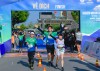 Các vận động viên về đích tại giải chạy BaDen Mountain Marathon năm 2021. Ảnh: Sun Group