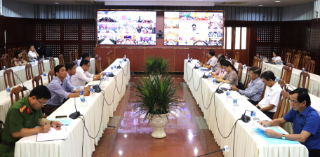 Đại biểu dự phiên họp tại điểm cầu Tây Ninh.