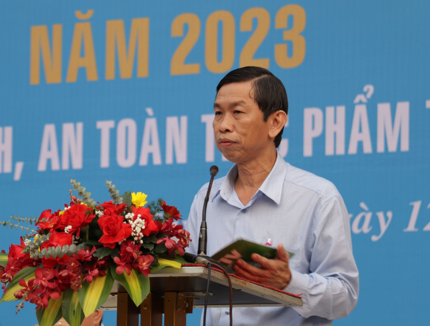 Bác sĩ Đỗ Hồng Sơn - Phó giám đốc Sở Y tế phát động Tháng hành động vì an toàn thực phẩm năm 2023.