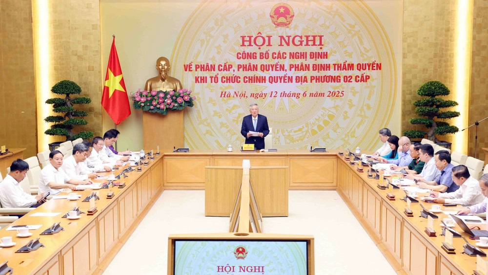 28 Nghị định về phân quyền, phân cấp; phân định thẩm quyền giữa Chính phủ và chính quyền địa phương 2 cấp